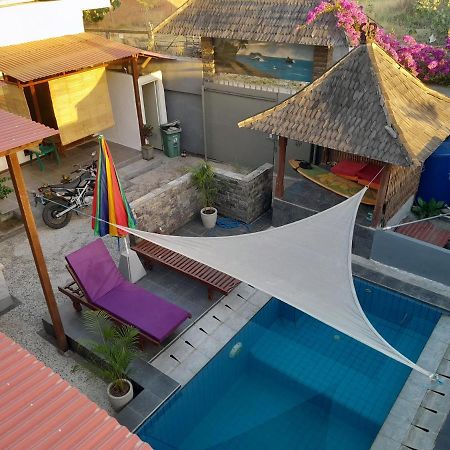 Wave House Gerupuk South Lombok Panzió Praya Kültér fotó